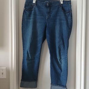 Old Navy Curvy Straight jeans